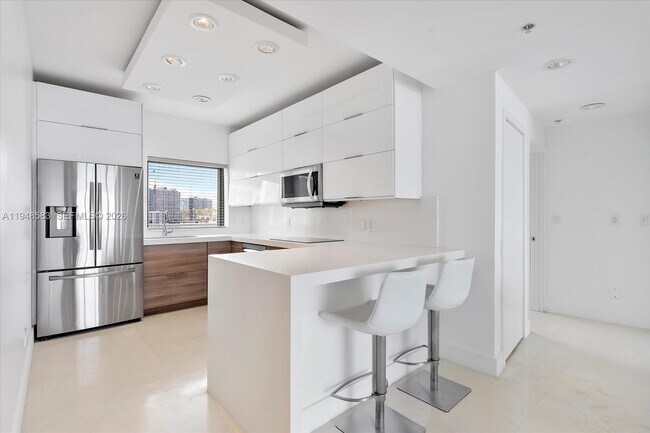 Photo - 601 NE 36th St Unit 1310