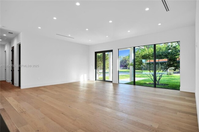 Photo - 8765 SW 175th St