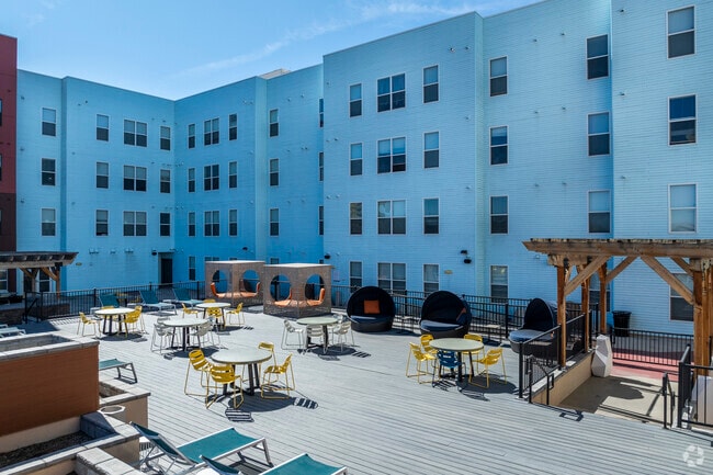 Rooftop Lounge