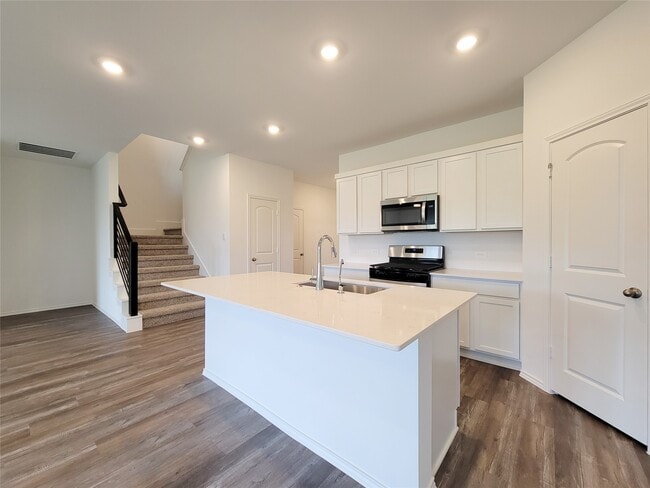 Photo - 27410 Oasis Rdg Dr