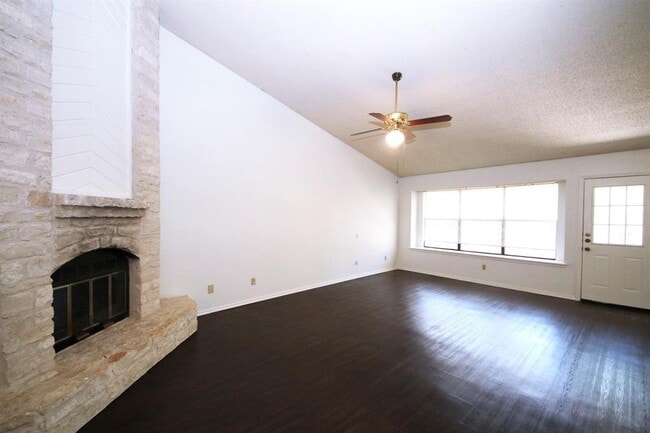 Photo - 6503 Heron Dr