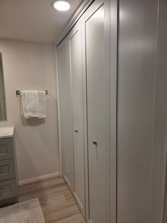 Photo - 2717 S Cord Cir Unit Large apartment