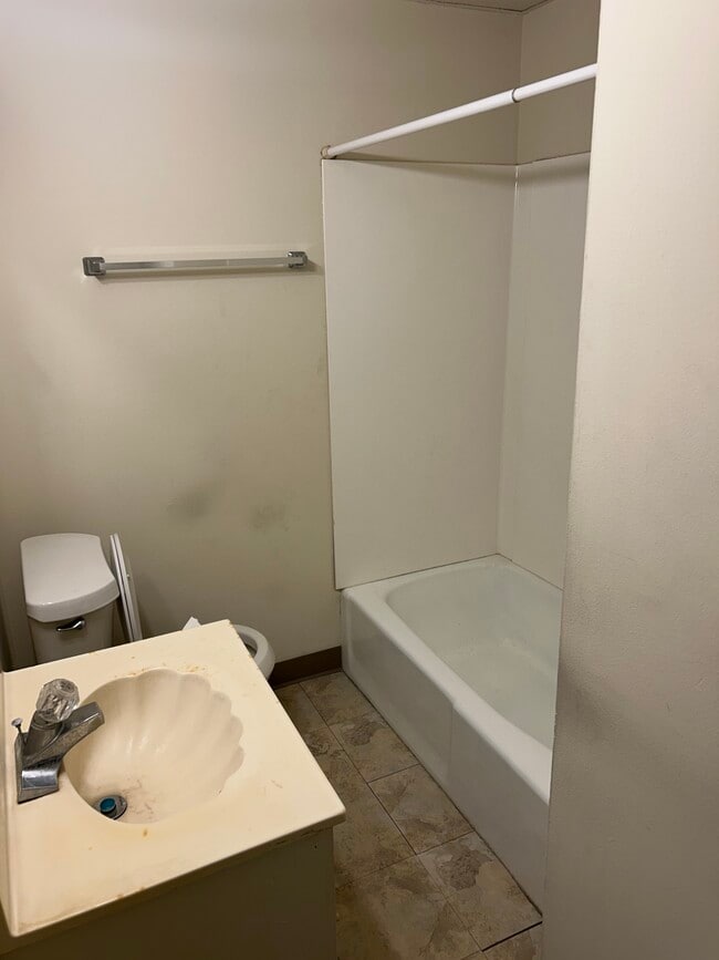 Photo - 116 Maryland Ave SW Unidad 116 Maryland 1st floor