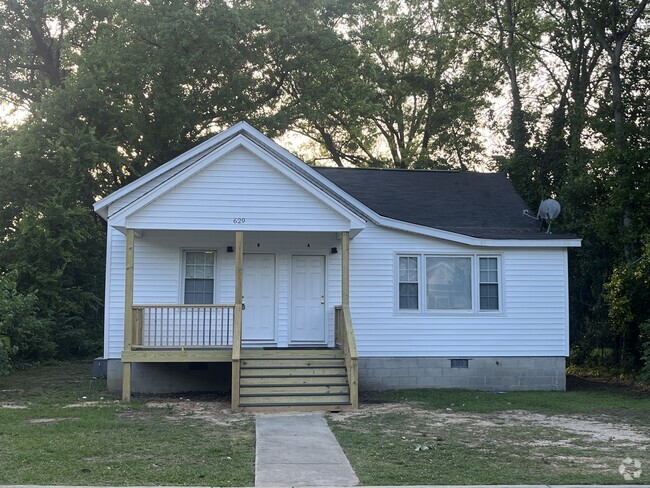 Building Photo - 629 Kentucky St Unit B Rental
