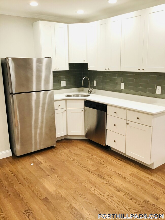 Photo - 2747 Washington St Apartment Unit 4