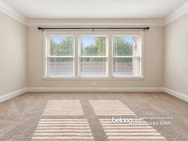 365 Lockwood Pl
