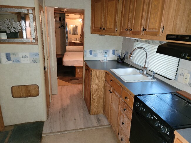 336 Co Rd 90B