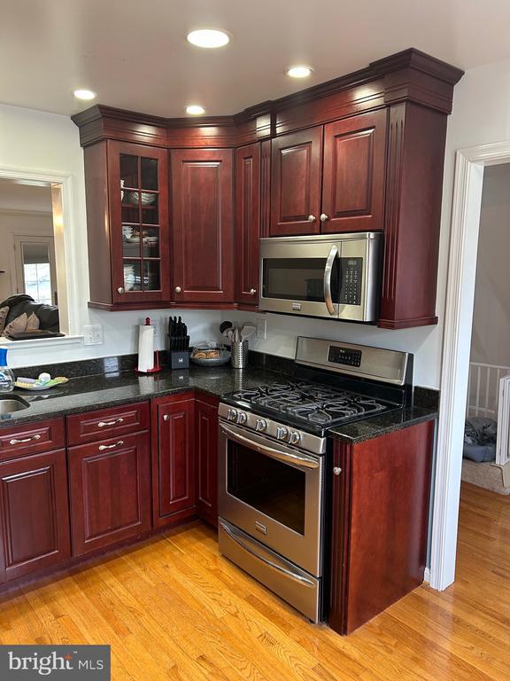 Photo - 146 Washington St