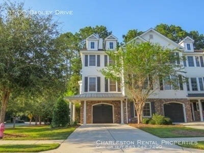 Building Photo - 3500 Bagley Dr Rental