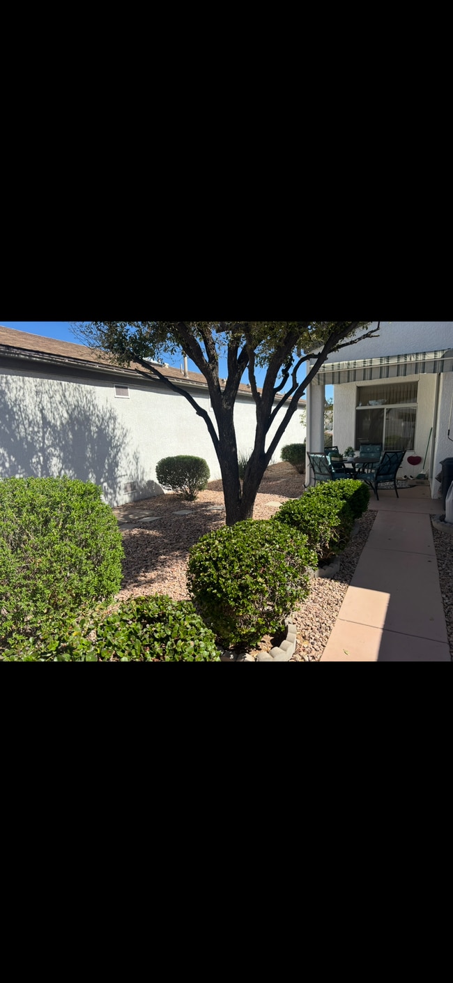 13279 W Countryside Dr