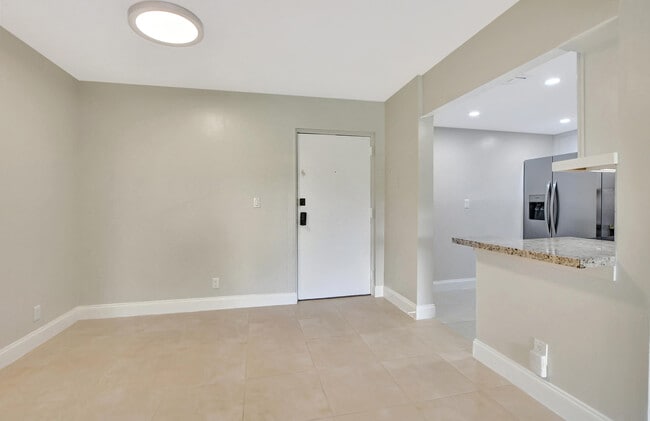 Photo - 450 NW 20th St Unit 2020