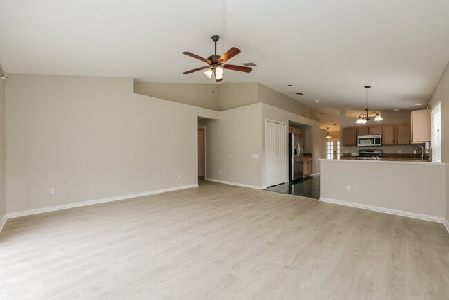 Photo - 29613 Morningmist Dr