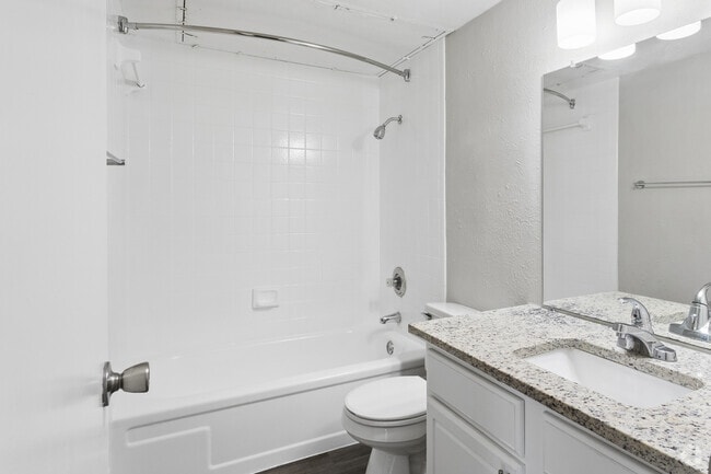 2BR, 2BA - B2 - Second Bathroom