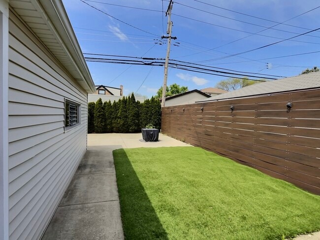 Photo - 4908 N Nagle Ave