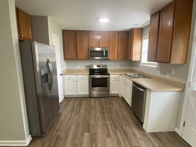 Photo - 1401 Lizzie Mill Rd