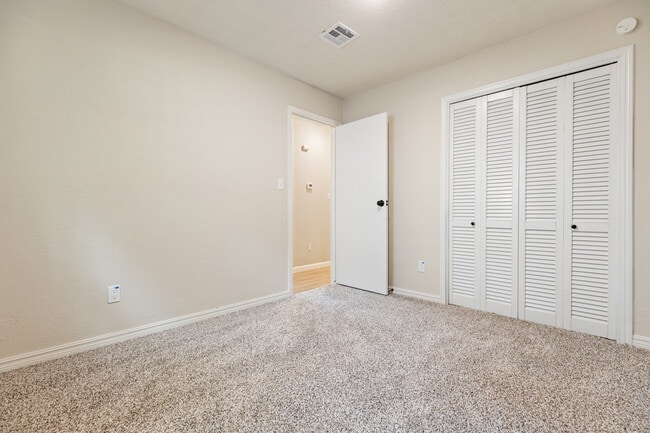 Photo - 3325 Del Rancho Rd