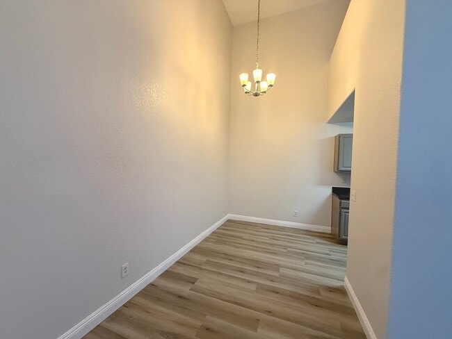 Photo - 5125 W Reno Ave