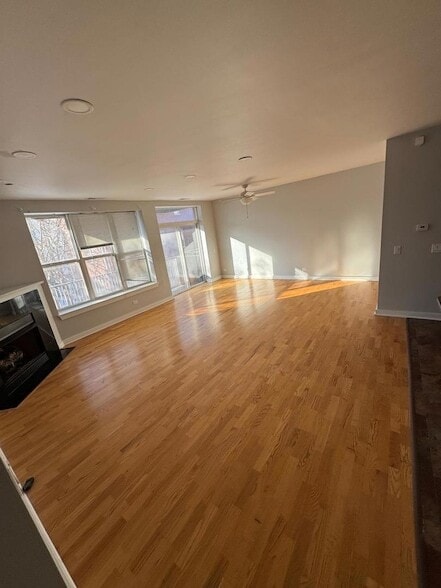 Photo - 2257 W Lake St Unit 203