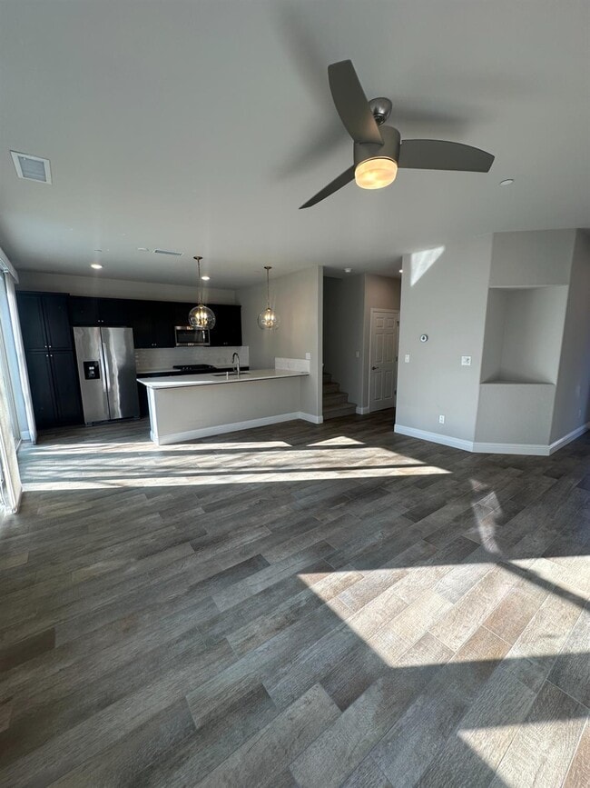 Photo - 1325 E Via Viola Way