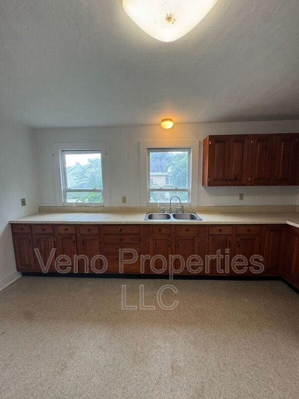 Photo - 27 Lilac Ln