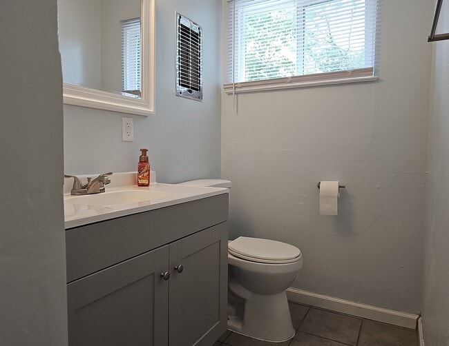 Photo - 5619 Stonybrook Dr