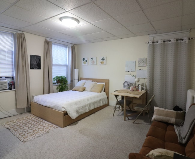 Photo - 238 Hemenway St