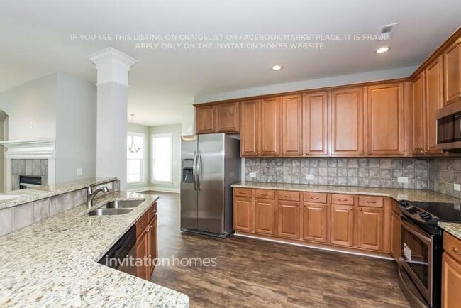 Photo - 3016 Ivy Brook Pl