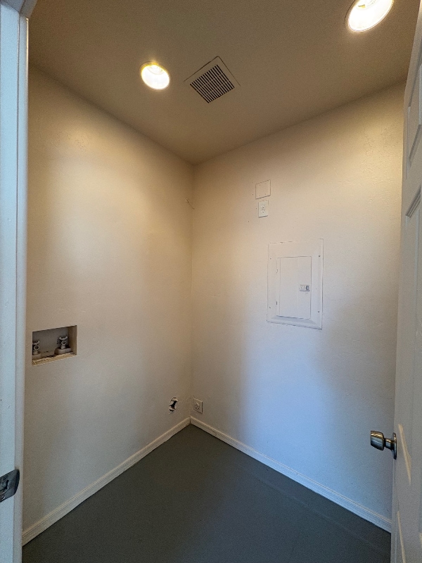 Photo - 1025 E 24th St Unidad 2