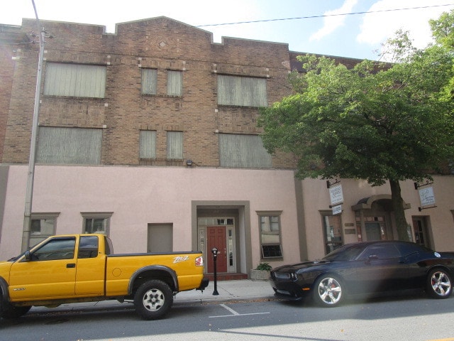 315 N Elizabeth Street