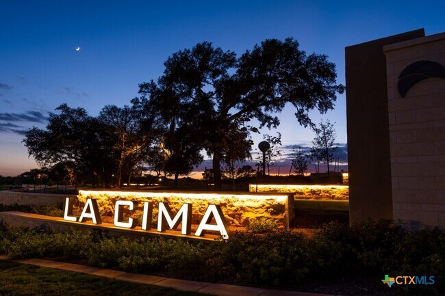 Photo - 336 Teakmill Trail