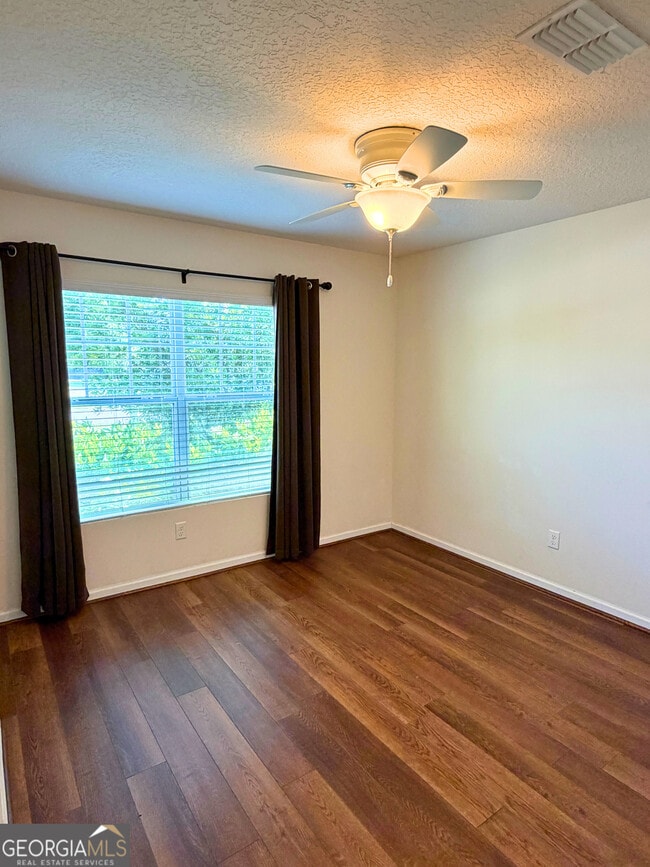 Photo - 227 Brooklet Cir