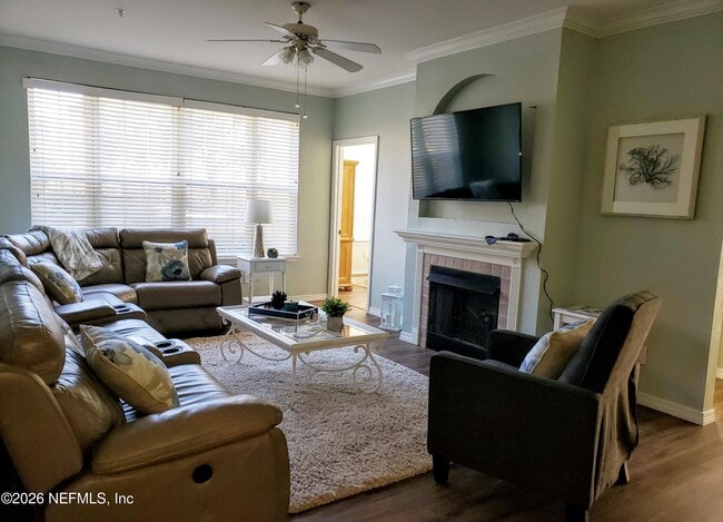 Photo - 13810 Sutton Park Dr N Unit 410
