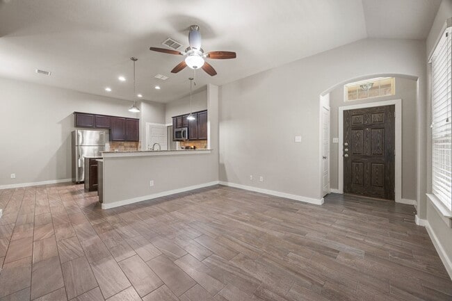 Photo - Beautiful 3 Bedroom Duplex Located in New Braunfels, Texas!