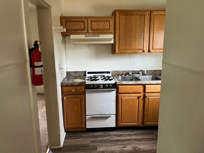 Photo - 121 S Third Street