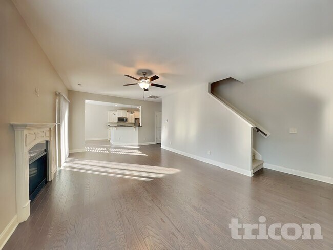 Photo - 30 Prospectus Ln