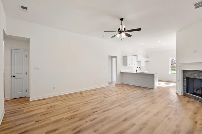 Photo - 6559 Beckett Ln