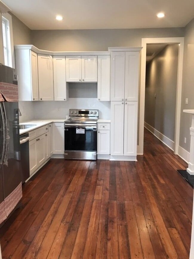 Photo - 917- 919 N Prieur Unit 917 N Prieur