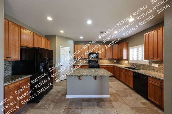 Photo - 26462 N 165th Dr
