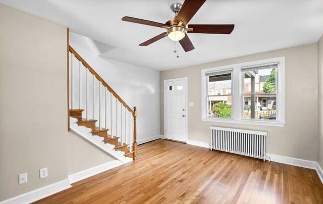 Photo - 1315 W 37th St Unidad House