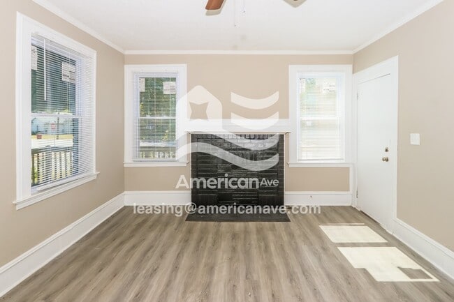 Photo - 1385 Patterson St