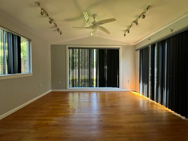 Photo - 506 Washington Ave