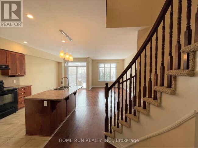 Photo - 15 Madelon Dr