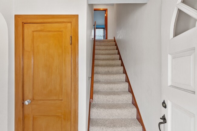 Photo - 970 Trapelo Rd