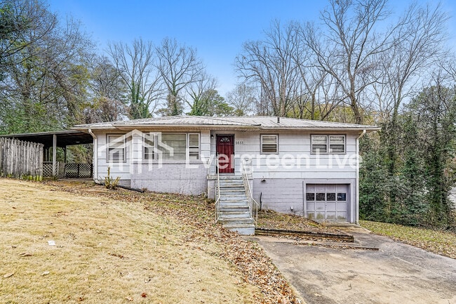 Building Photo - 2633 1st St NE