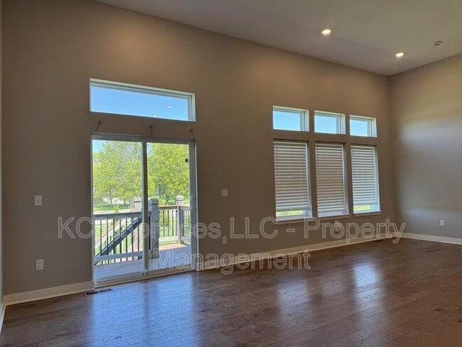 Photo - 2026 SW Holdbrooks Dr