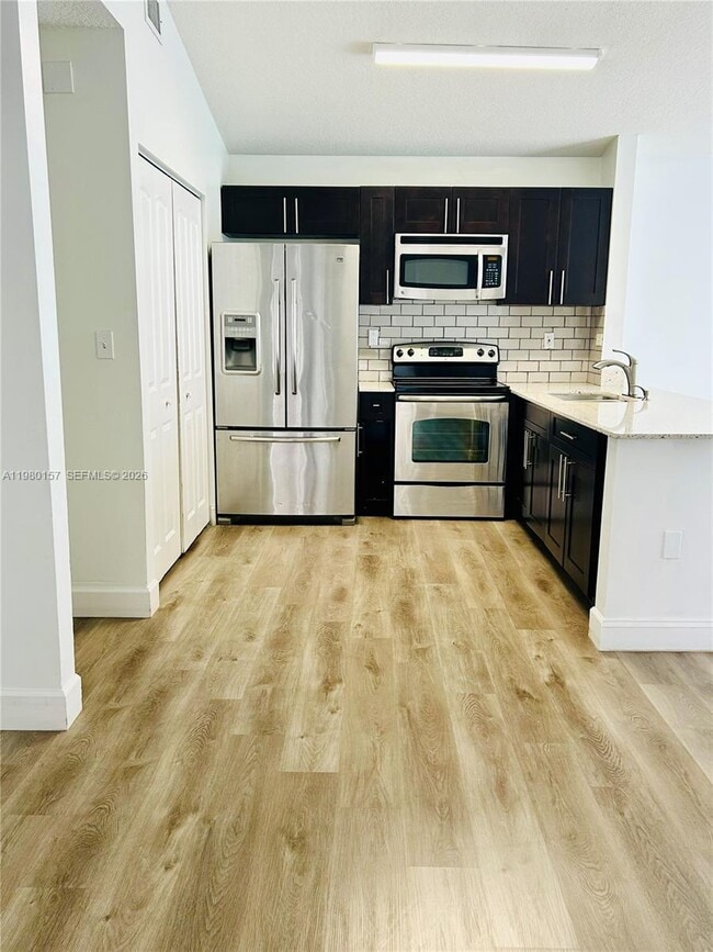 Building Photo - 17767 SW 144th Ave