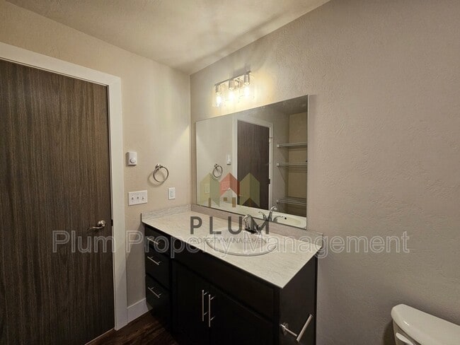 Photo - 420 Minnesota Ave Unit #103-#105