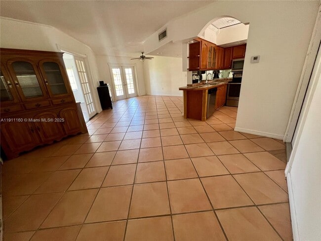 Photo - 2825 NE 201st Terrace Unit M214