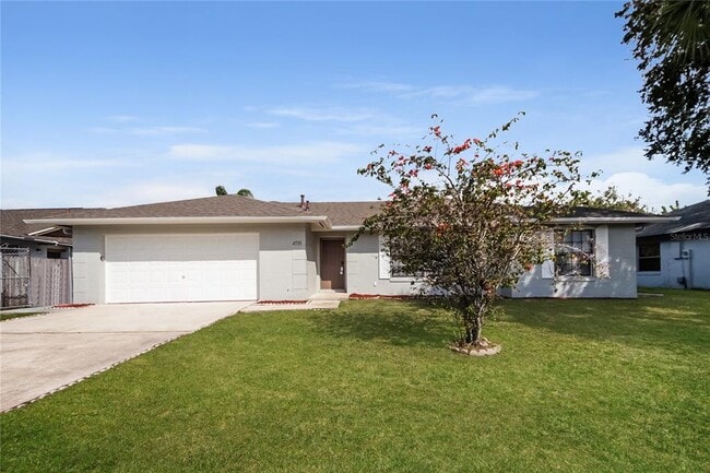 Building Photo - 2733 Mint Dr
