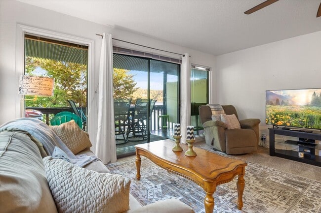 Photo - 6620 Weston Point Dr